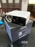 4K HD PROJECTER