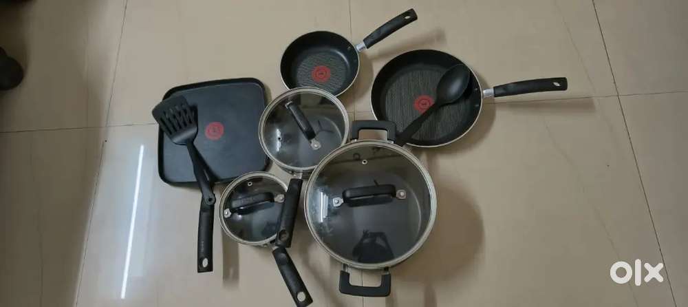 Teflon kitchen utensils set