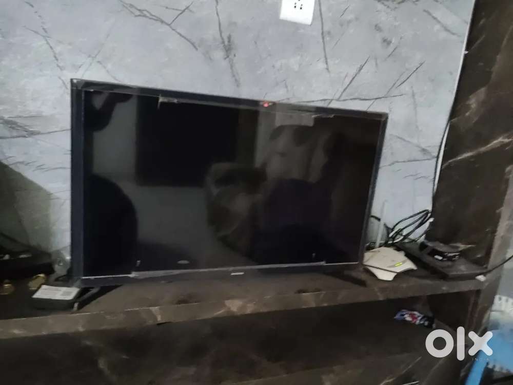 Samsung TV 32 inches