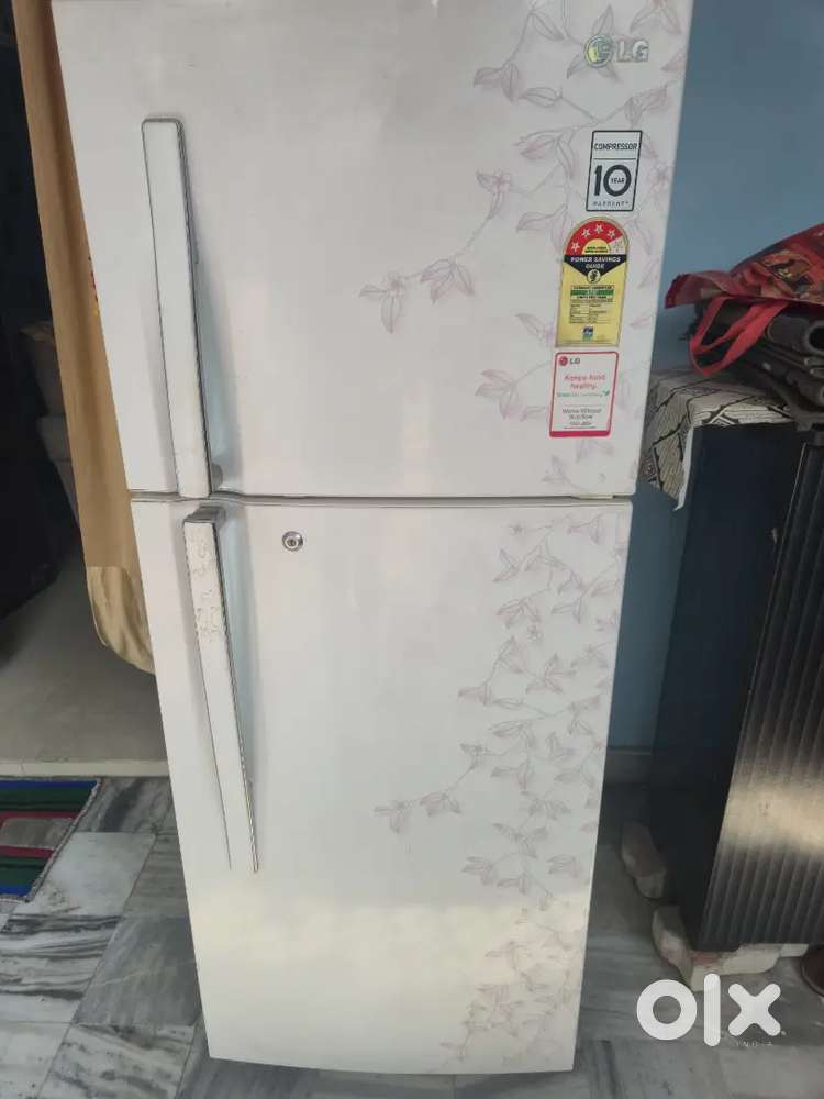 258 litre 4 star LG Fridge for sale