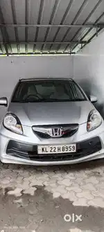 Honda Brio 2013-2016 VX, 2015, Petrol