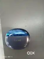 Earbuds boat