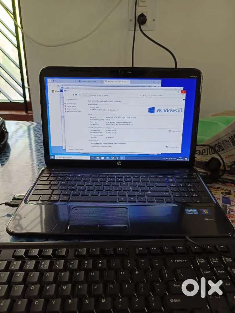 HP i3 Laptop 4GB RAM - 512 GB HDD