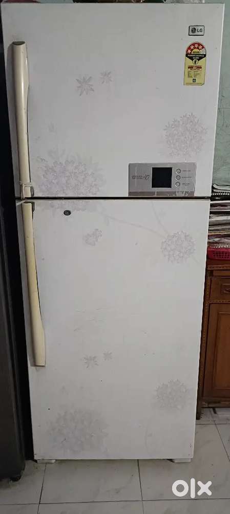 L.G FRIDGE