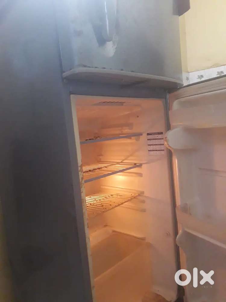 Double door LG refrigerator for sell