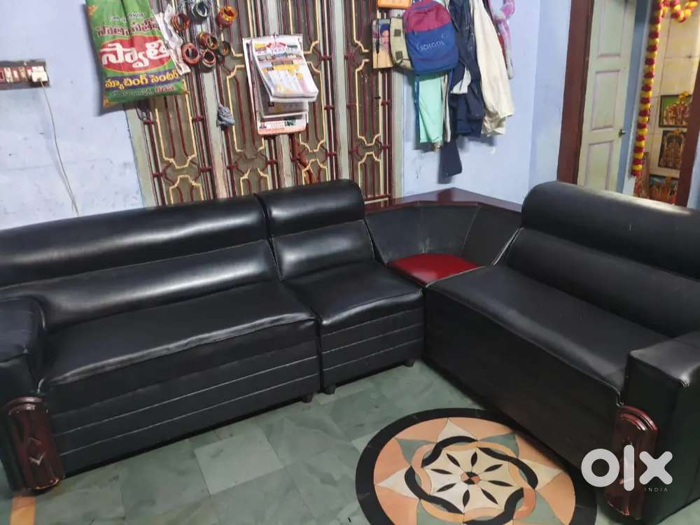 2 Sofa's with chair