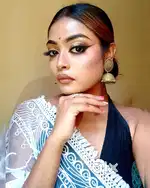Makeup artist