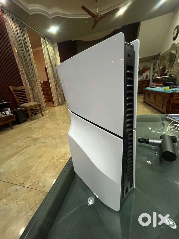 Ps5 1 month old