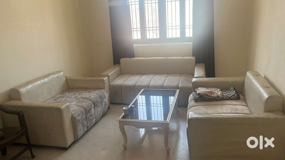 Sofa set premium 3+2+2 with center table