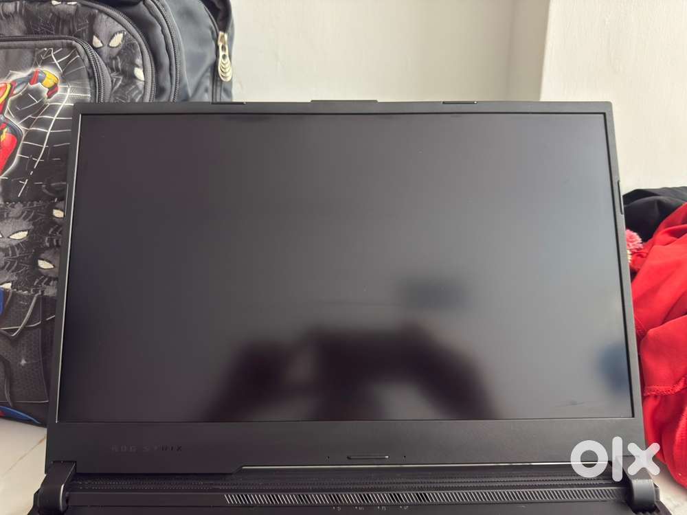 ASUS STRIXX ROG 7531 gt MINT CONDITION