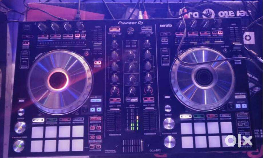 Pioneer DJ DDJ-SR2 Portable 4 Channel Controller