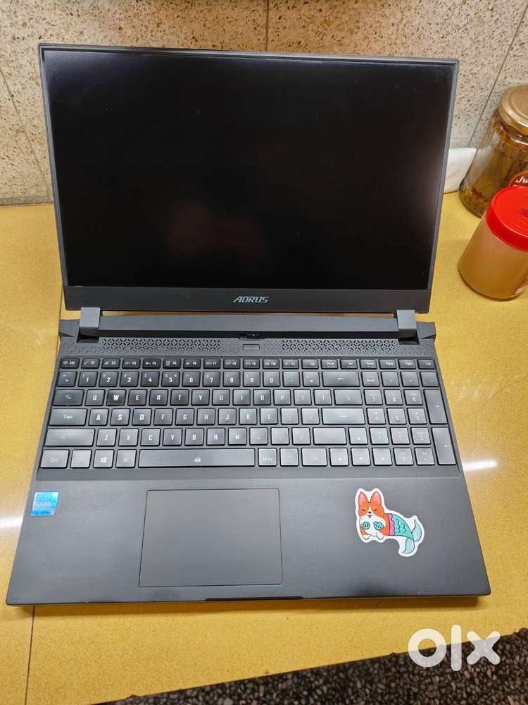 Gaming Laptop: AORUS 15P (Intel 11th Gen) Mfg: AUG 2021 Sparingly used