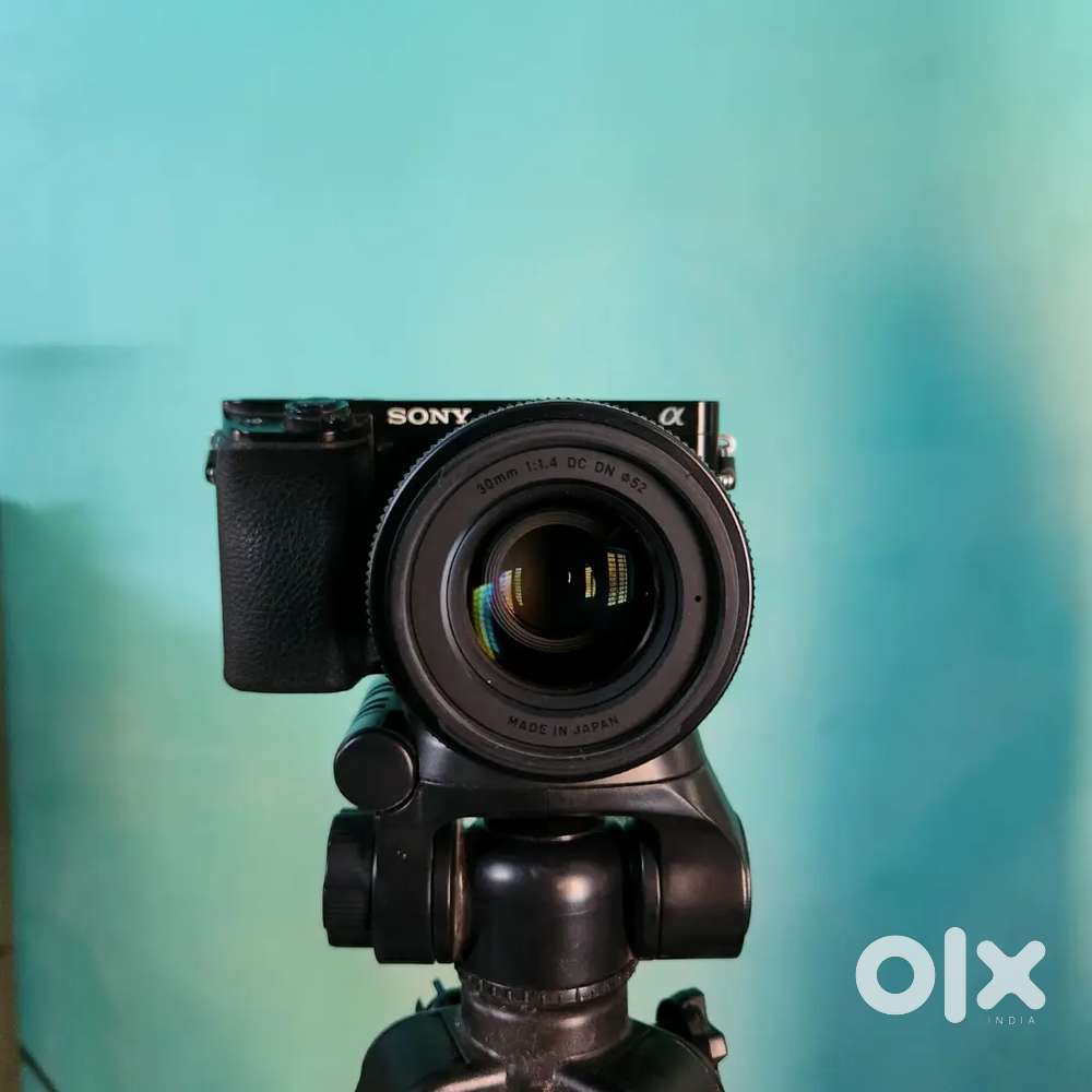 Sony Alpha 6100 full kit