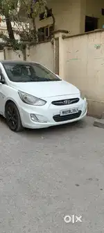 Hyundai Verna 2012