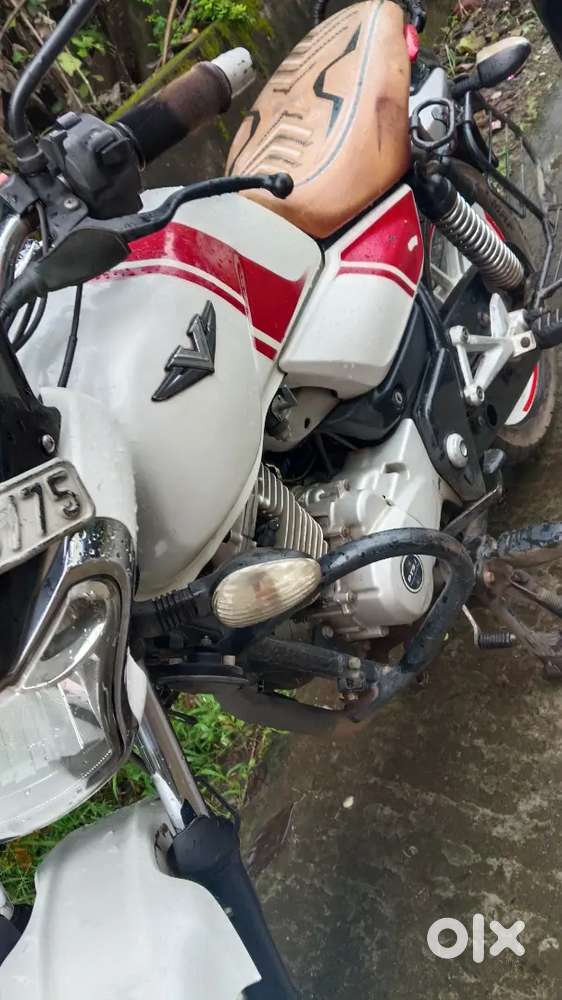 Sales Bajaj Vikrant (V-15)