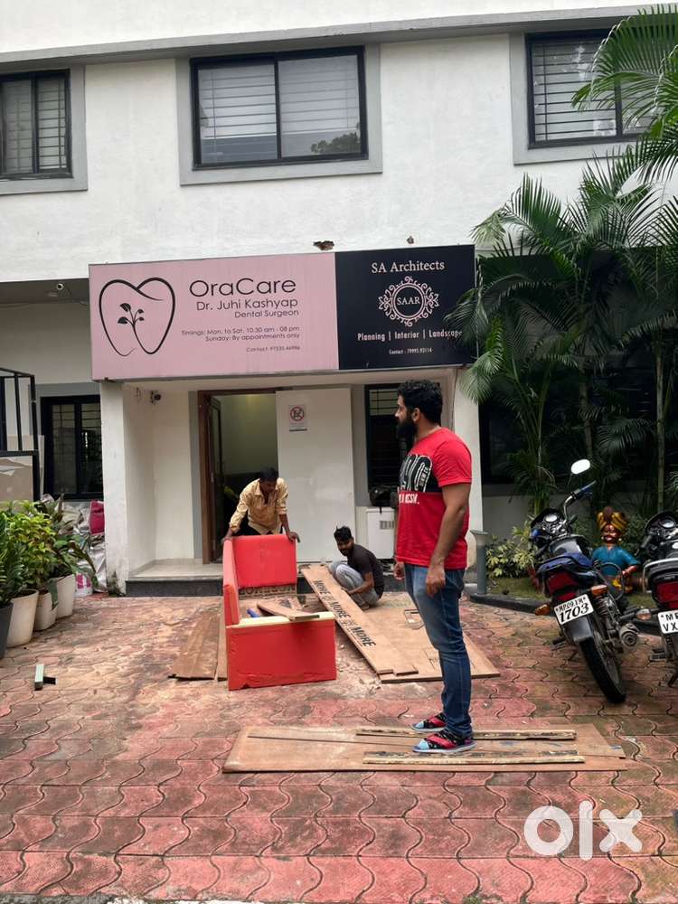 Dental assistant