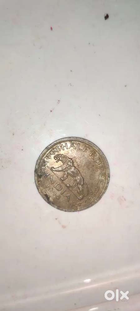 Unique 100% silver coin