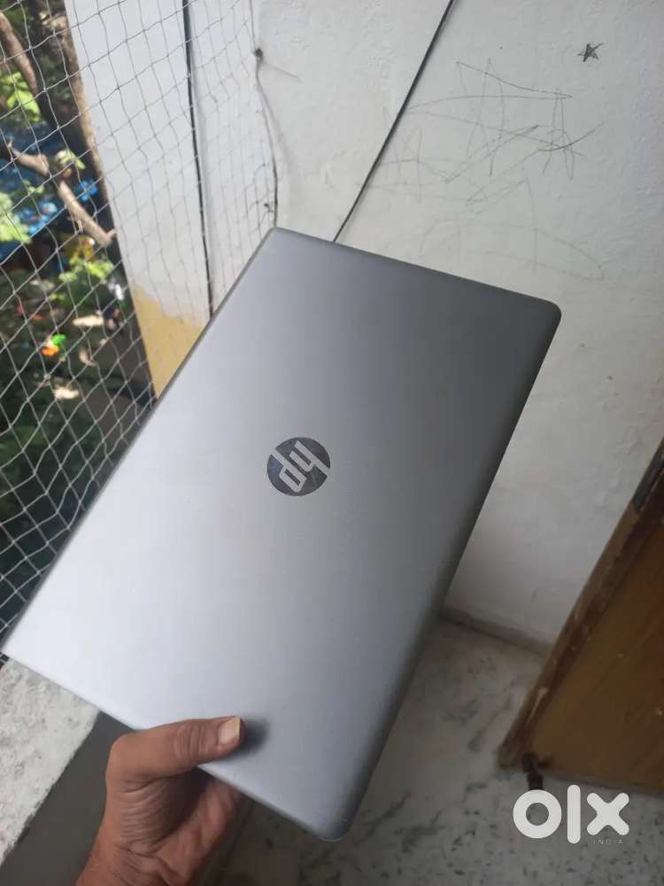 hp pavilion 7265ngw, i7 7th, 12gb ram, 1Tb memory from USA