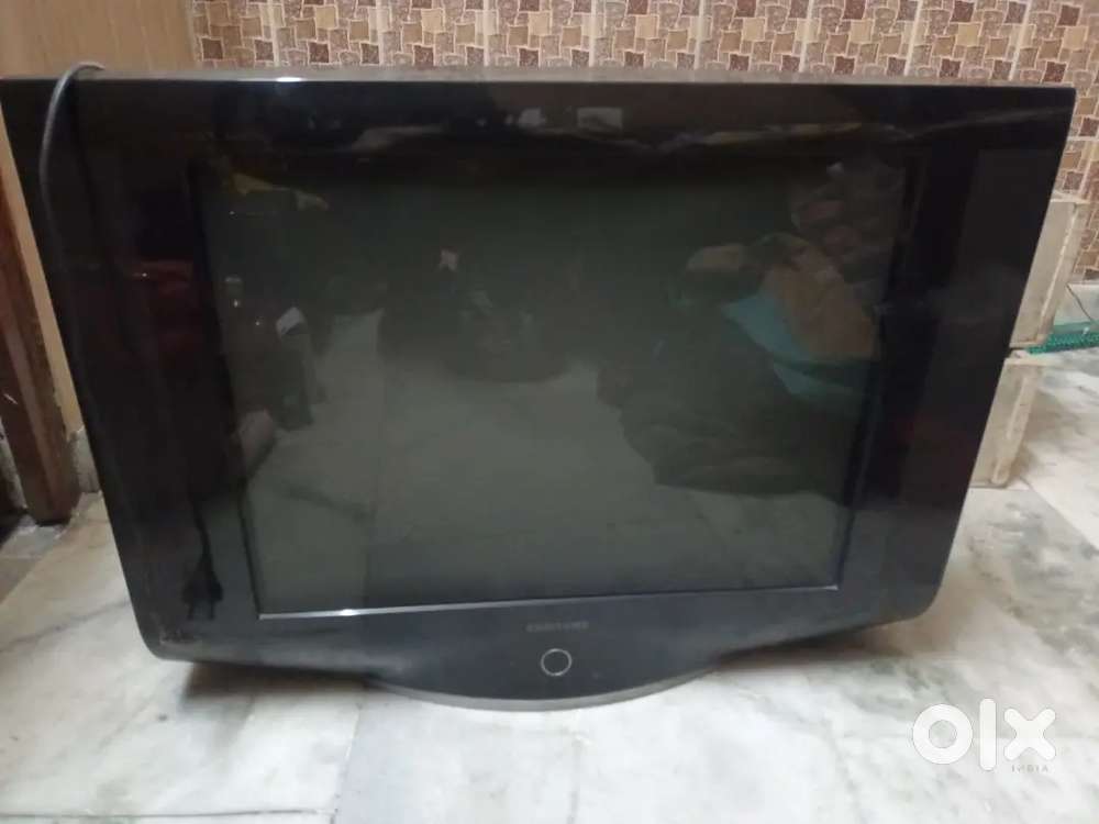Samsung smart TV 29 inch boom sound