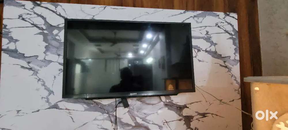 SONY LED TV 32 with Amazon Fire Stick