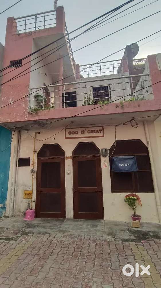 (JAGRATI VIHAR SEC 8) 50 GAZ PARK FACING HOUSE 42 LAKH