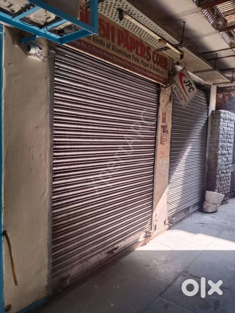 Commercial Shop in Panch Ratna