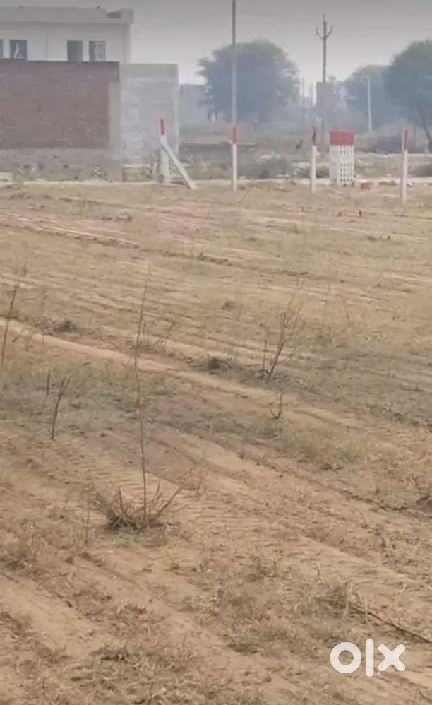 Urgent plot seling required money