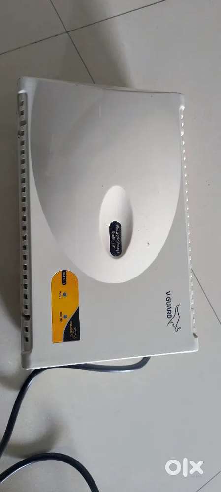 V-Guard Electronic Voltage Stabilizer (Excellent Condition)
