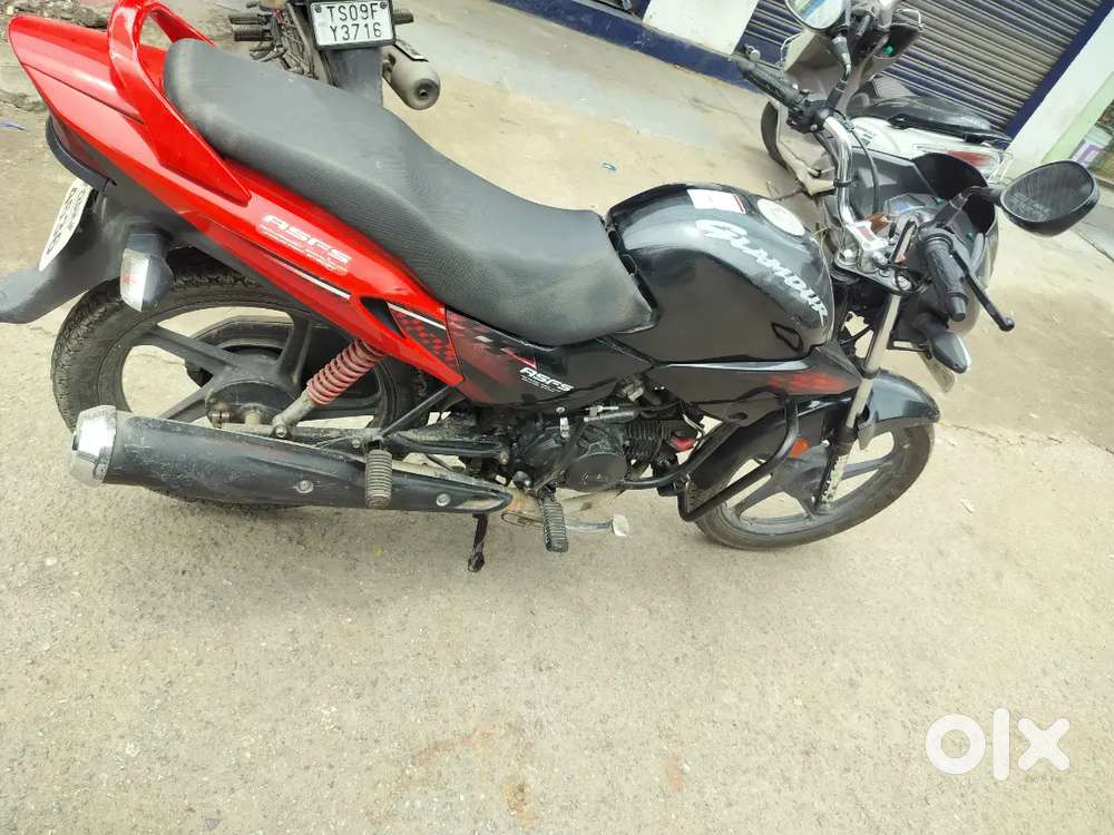 Hero glamour 2012 good condition no repairs single owner all papers cl