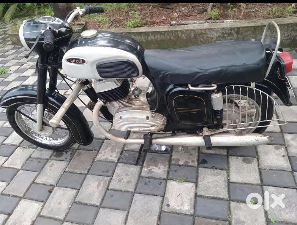 Vintage Yezdi 1978