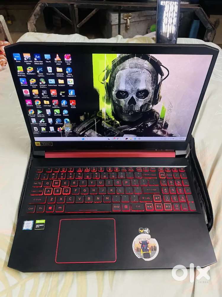 Laptop gaming