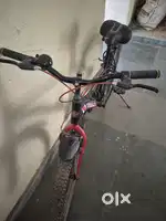 Adway bicycle, 2 year old + a small pumper for tyres