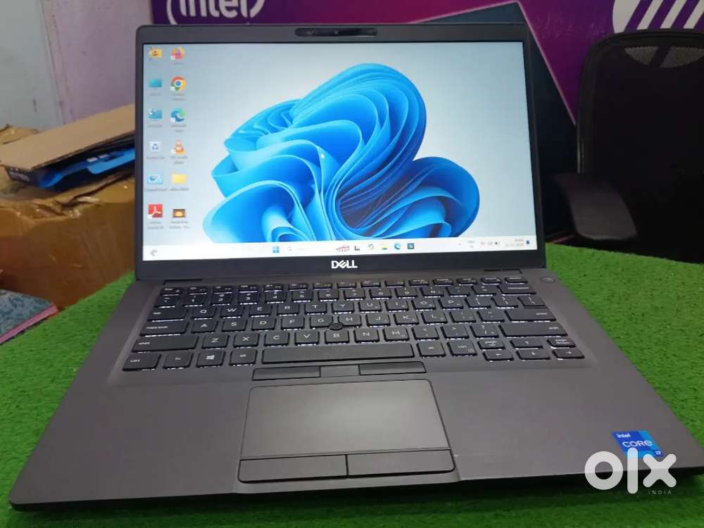 Dell Latitude 5400 Lite Used i7 8th Gen 8gb RAM 256gb SSD 14 inches Gu