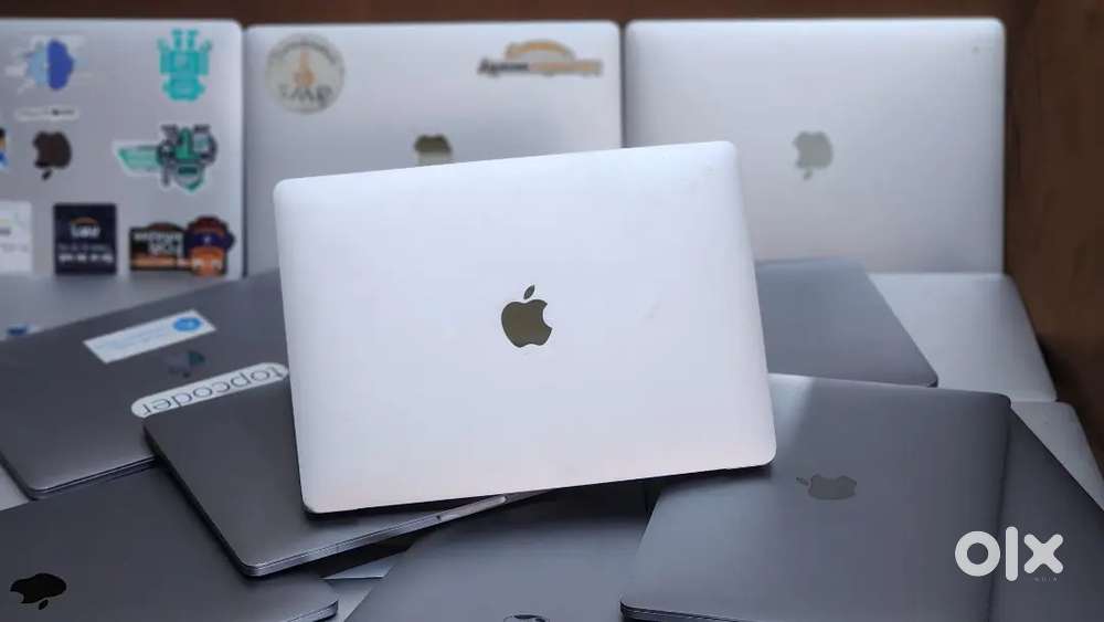 Apple Macbook Pro i5 8gb Ram 256gb Apple SSD FRESH CONDITION