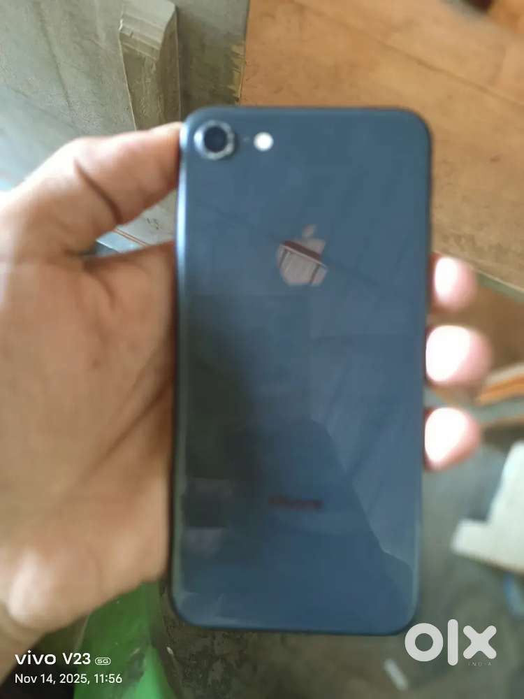 I phone 8 Battery helth 74% all Orginal