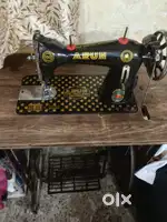 Silai machin with case
