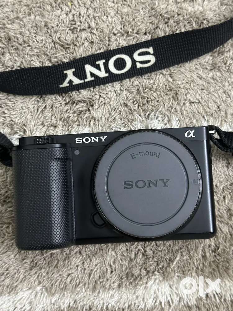 Sony ZV E10 (24.2 MP 4k Mirrorless Camera) + Two Camera Bag