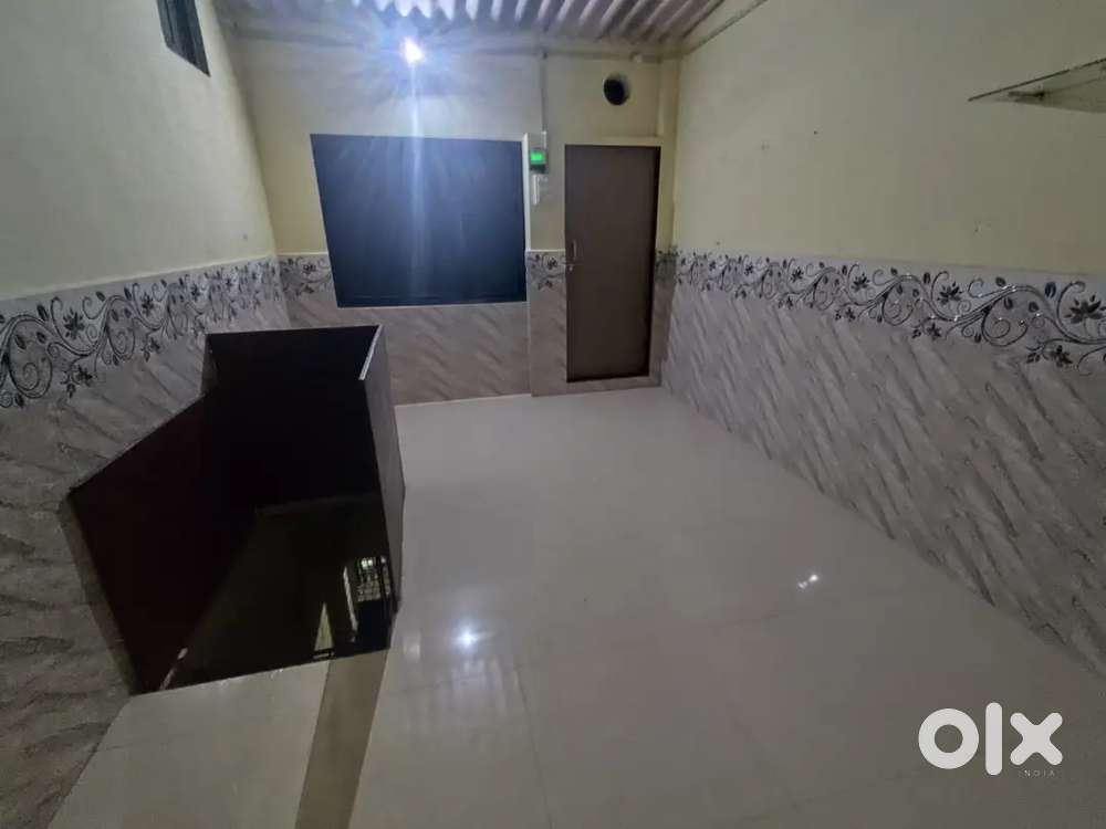 1Rk House for rent in goregaon east