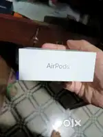 Apple airpods 4 sealed pack