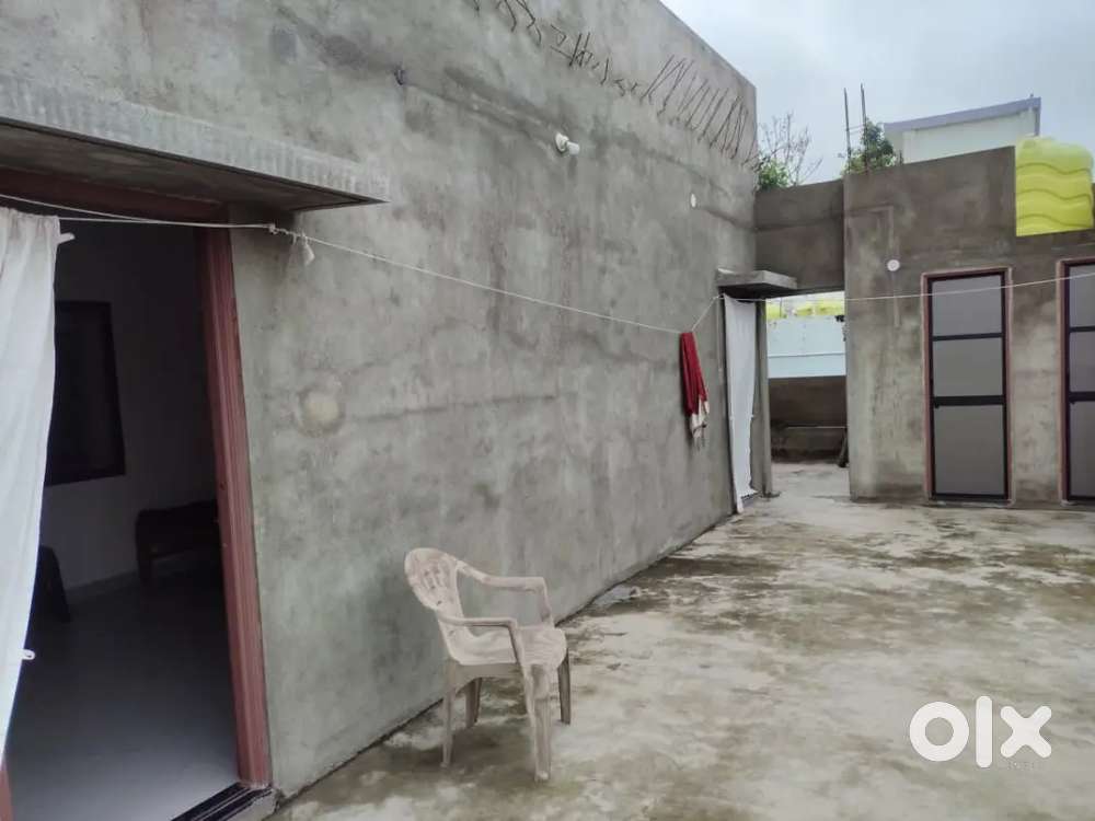 Single room for students girls or small family