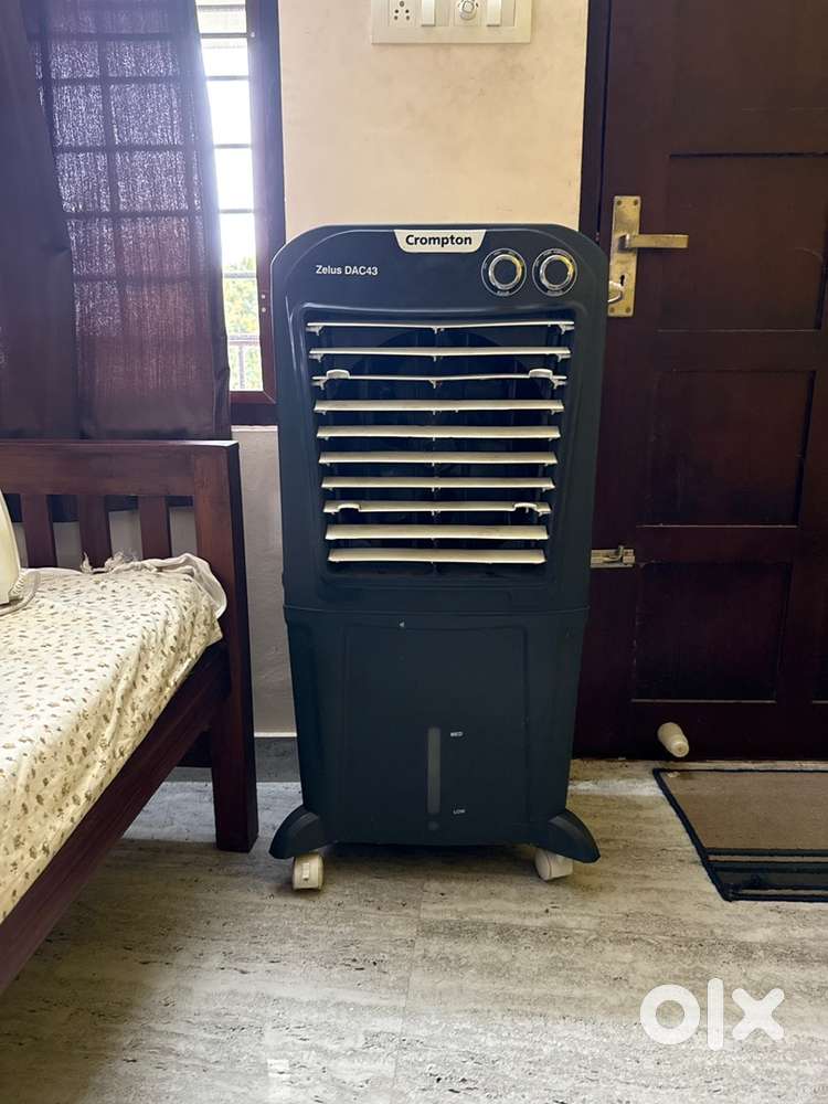 Cromton 43 L AIR COOLER