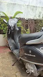 Scooty 4g Activa