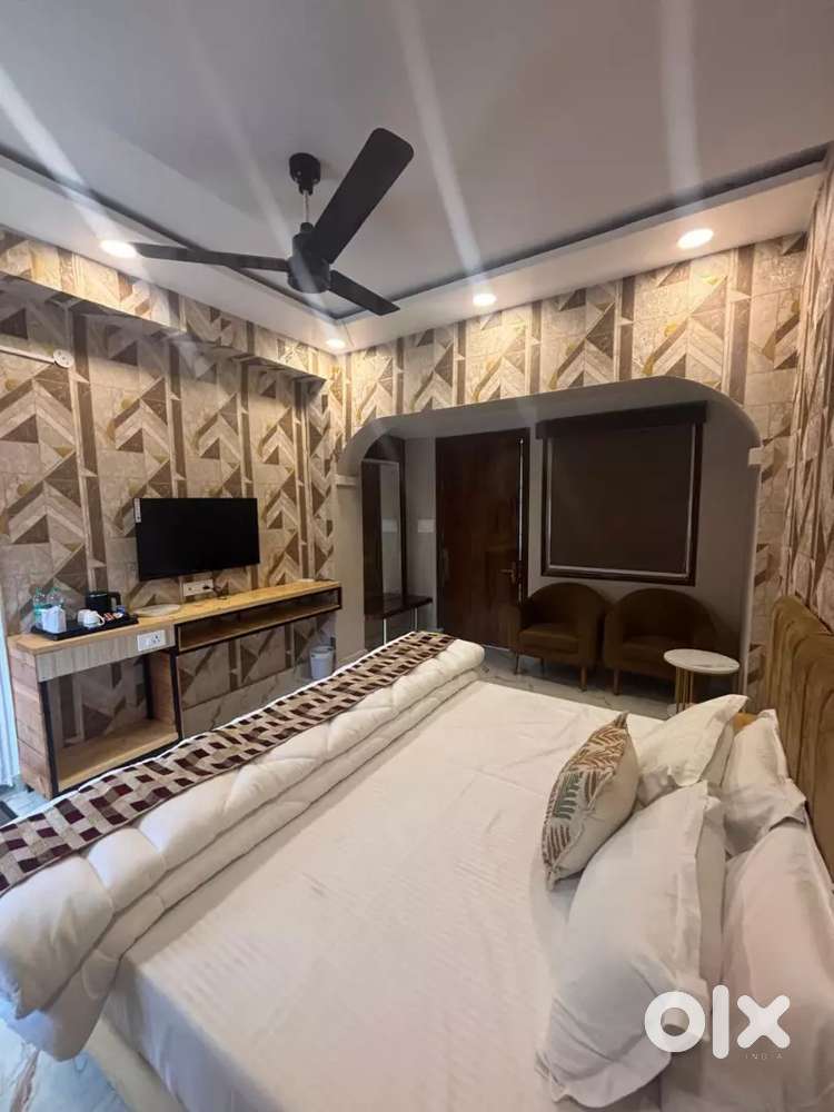 Newly 12 room fully furnished hotel on rent in main canalroas