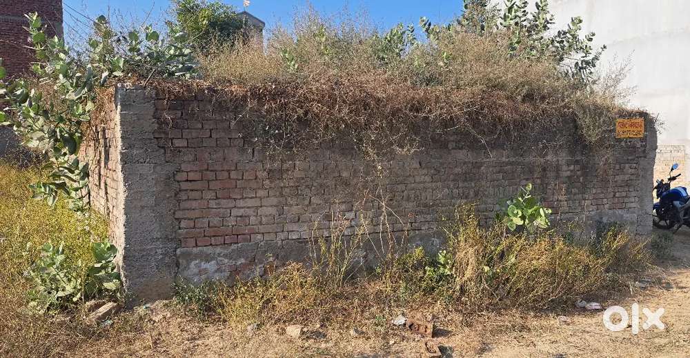 बेस्ट लोकेश्न अलीगढ रोड़ हाथरस