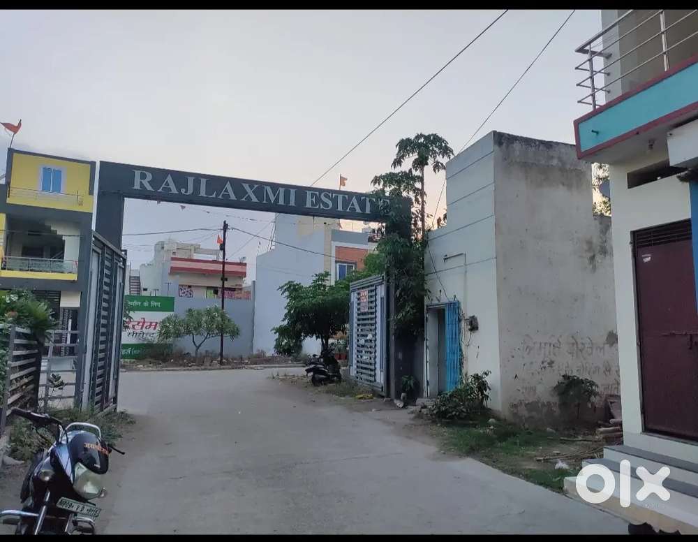 Residential plot in well maintained colony