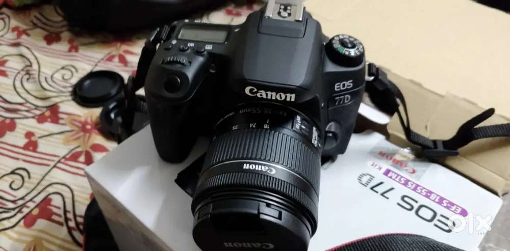 Canon 77D with 3 lense