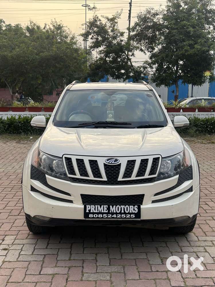 Mahindra XUV500 W8 2WD, 2015, Diesel