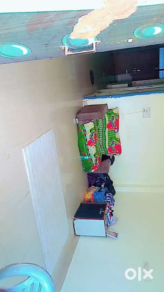 Need flatmates male student only