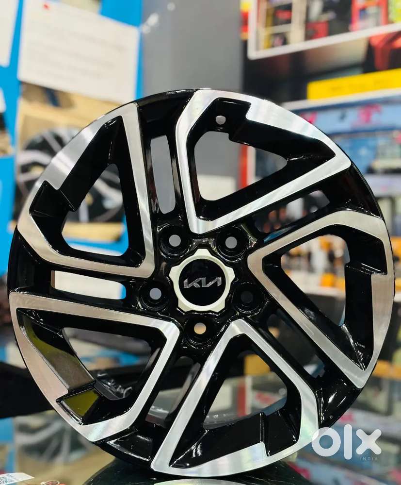 Carens 16 inch diamond cut OEM wheels set of four in best price