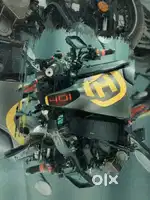 Husqvarna Svartpilen 401 . Super mint condition.